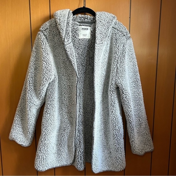 PINK Victoria’s Secret Gray Open-Front Sherpa Sweater Size XS/Small - Picture 1 of 10